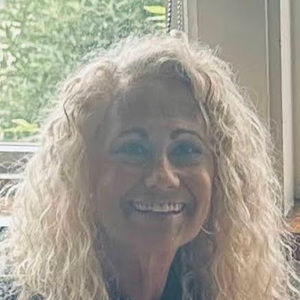 Meet your Posher, Charlene